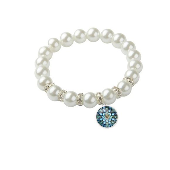 Icy Blue Snowflake Stained Glass Art Pearl Charm Bracelet Stretch Gift Idea New - Picture 2 of 3